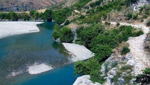 Vjosa midis turizmit dhe HEC-eve: Miratohet programi per zhvillimin e qendrueshem